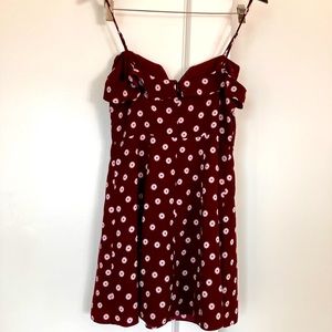 URBAN OUTFITTERS KIMCHI BLUE MINI BURGUNDY FLOWER PRINTED FLOWY DRESS